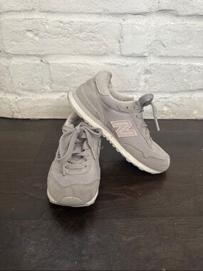 New Balance Gray Suede & Mesh Sneakers with Pink 'N' Accent
